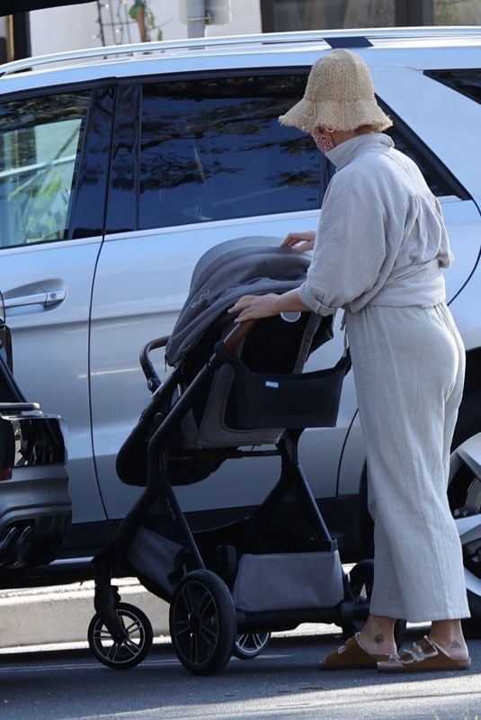 KATY PERRY Out in Montecito 03/27/2021