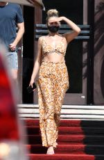 KELSEA BALLERINI Leaves Her Hotel in Miami 04/01/2021