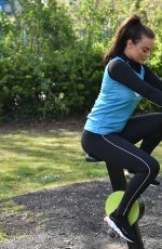 KELSEY STRATFORD Training for Her Upcoming Marathon in London 04/28/2021
