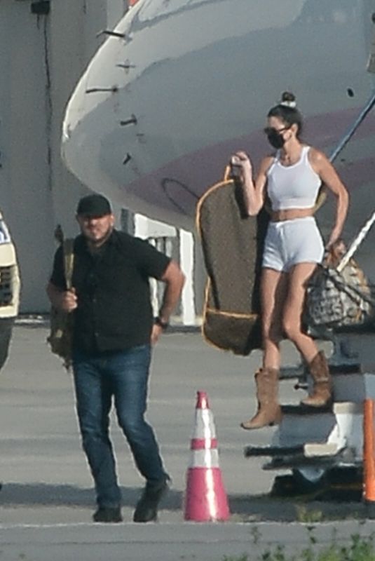 KENDALL and KYLIE JENNER Arrives by Private Jet in Los Angeles 04/05/2021