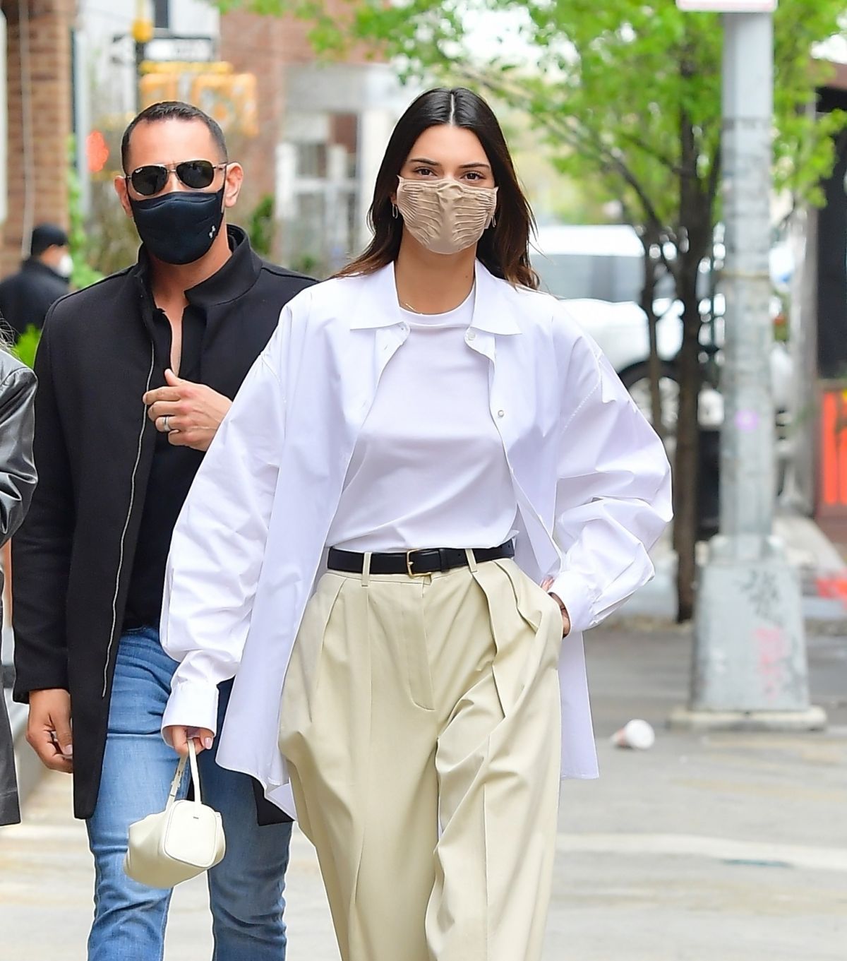 KENDALL JENNER Out for Brunch with Friends in New York 04/27/2021 ...