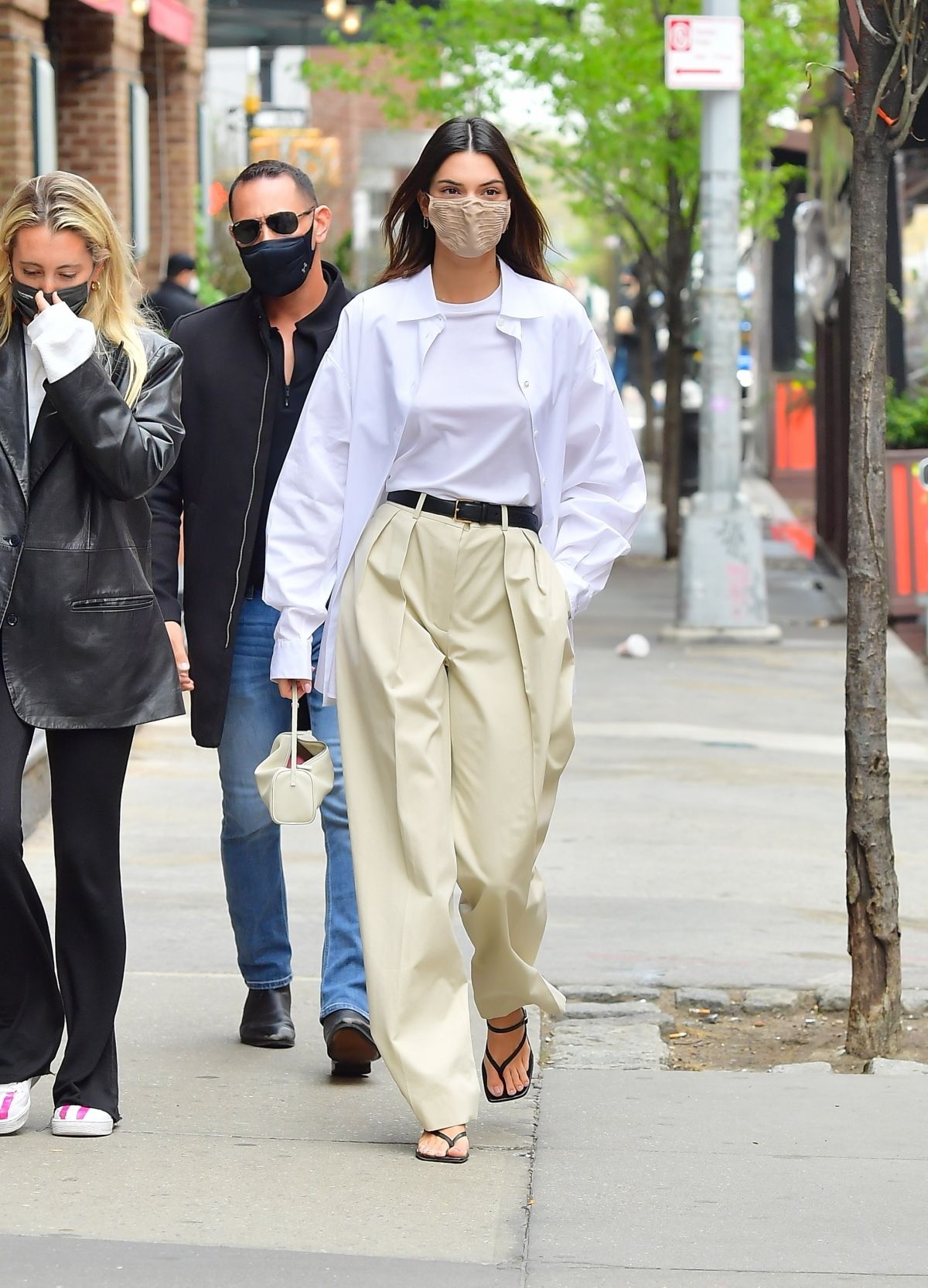 KENDALL JENNER Out for Brunch with Friends in New York 04/27/2021 ...