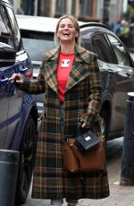 KERRY KATONA Shopping at Tanya Bardsleys Boutique in Wilmslow 04/27/2021