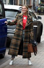 KERRY KATONA Shopping at Tanya Bardsleys Boutique in Wilmslow 04/27/2021