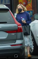KIRSTEN DUNST at Baskin-Robbins in Los Angeles 04/21/2021