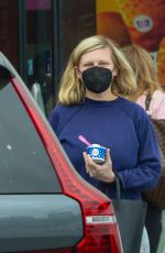 KIRSTEN DUNST at Baskin-Robbins in Los Angeles 04/21/2021