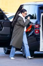 KOURTNEY KARDASHIAN Arrives at Nobu in Malibu 04/27/2021