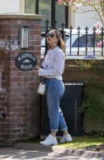 LAUNRYN GOODGER Out House Hunting in Cheshire 04/25/2021
