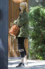 LAURA DERN Checks on Remodeling of Her Home in Santa Monica 04/28/2021