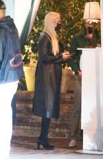 LINDSEY VONN Out for Dinner with Friends in Santa Monica 04/04/2021