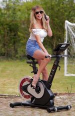 LIZZIE CUNDY Gets Her New Carol Bike in London 04/27/2021