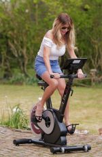 LIZZIE CUNDY Gets Her New Carol Bike in London 04/27/2021