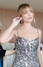 MARGOT ROBBIE - Oscar 2021 Photoshoot