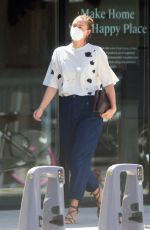 MARIA SHARPOVA Out Shopping in Los Angeles 03/31/2021