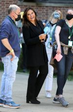 MARISKA HARGITAY on the Set of Law and Erder: Special Victims Unit in New York 04/20/2021
