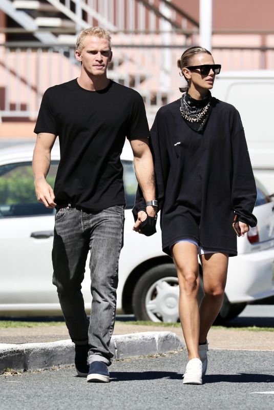 MARLOES STEVENS and Cody Simpson Out for Lunch at Gold Coast 04/14/2021