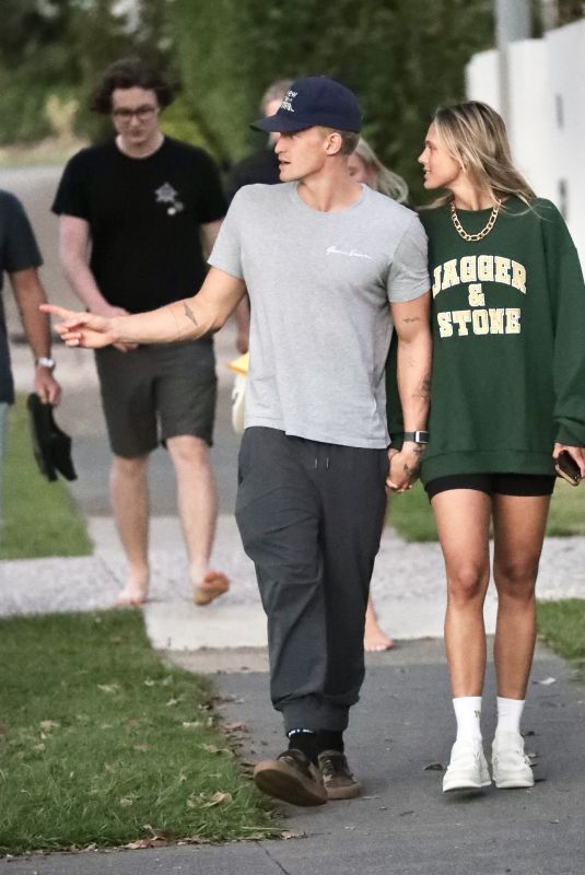 MARLOES STEVENS Out on the Gold Coast 04/13/2021