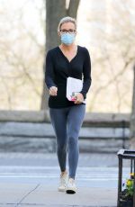 MEGYN KELLY SStudies a Script on a Park Bench in New York 04/14/2021
