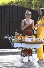 MIRANDA KERR Surprises KATE HUDSON and SARA FOSTER in Los Angeles 04/14/2021