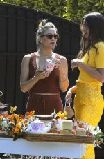 MIRANDA KERR Surprises KATE HUDSON and SARA FOSTER in Los Angeles 04/14/2021
