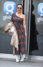 MYLEENE KLASS Arrives at Smooth Radio London 04/05/2021