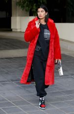 NICOLE WILLIAMS Leaves Apartment Complex in Century City 03/30/2021