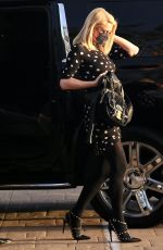 PARIS HILTON Out for Dinner at Nobu in Malibu 04/05/2021