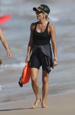 PIP EDWARDS Out on Bondi Beach in Sydney 04/07/2021
