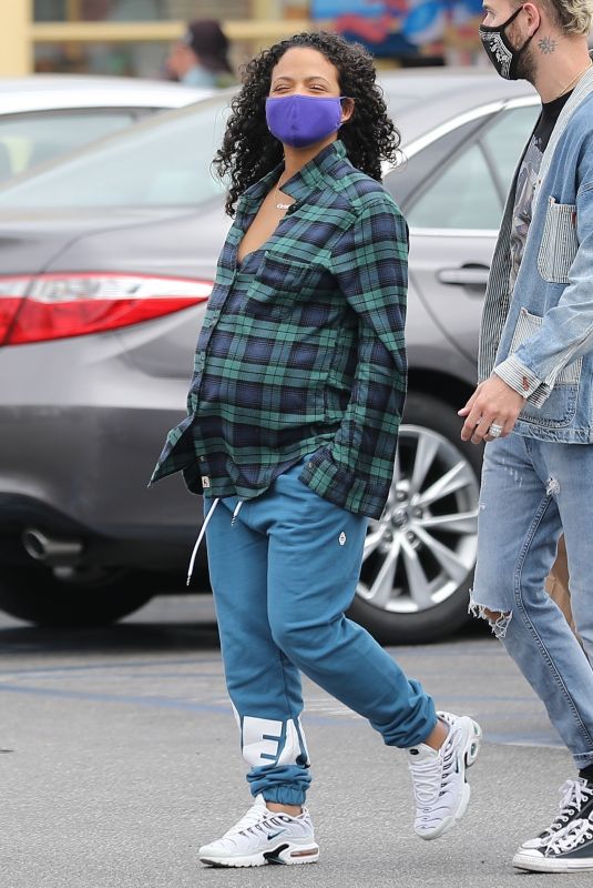 Pregnant CHRISTINA MILIAN at Farmer