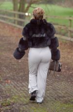 Pregnant LAUREN GOODGER Out in Essex 04/12/2021