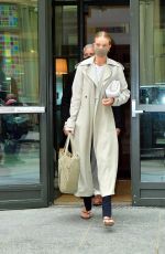 ROSIE HUNTINGTON-WHITELEY Out for Breakfast in London 04/13/2021