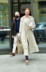 ROSIE HUNTINGTON-WHITELEY Out for Breakfast in London 04/13/2021
