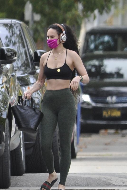 RUMER WILLIS Leaves a Gym in West Hollywood 04/12/2021