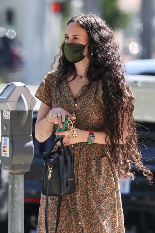 RUMER WILLIS Out for a Cold Smoothie in Los Angeles 03/31/2021