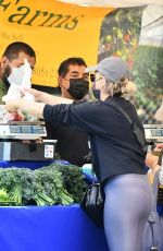 SARAH MICHELLE GELLAR at a Farmers Market in Brentwood 04/18/2021