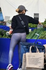 SARAH MICHELLE GELLAR at a Farmers Market in Brentwood 04/18/2021