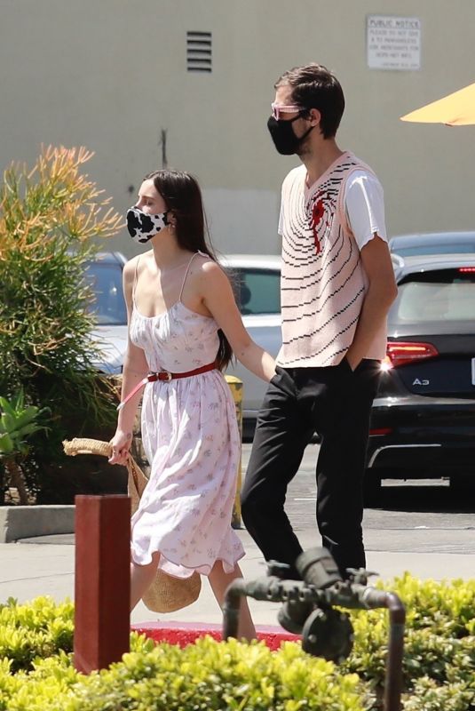 SCOUT WILLIS and Jake Miller Out at Larchmont Village 04/17/2021