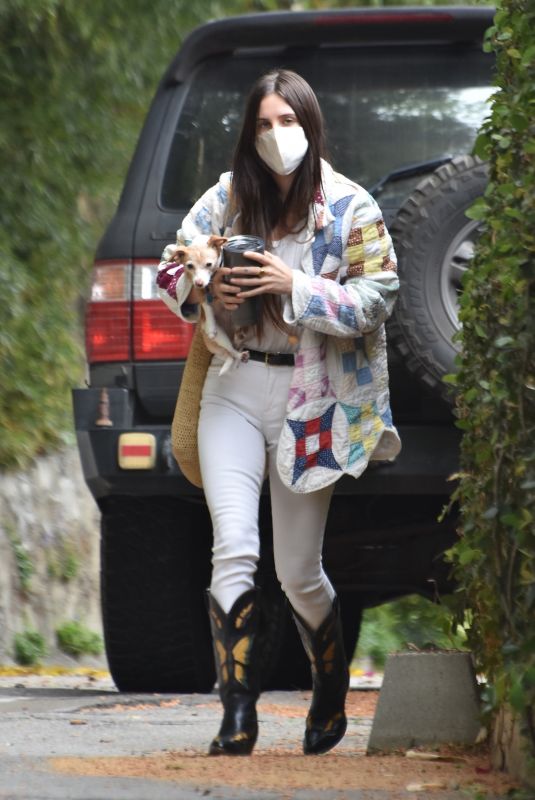SCOUT WILLIS Arrives at Her Sister Rumer House in Studio City 04/21/2021