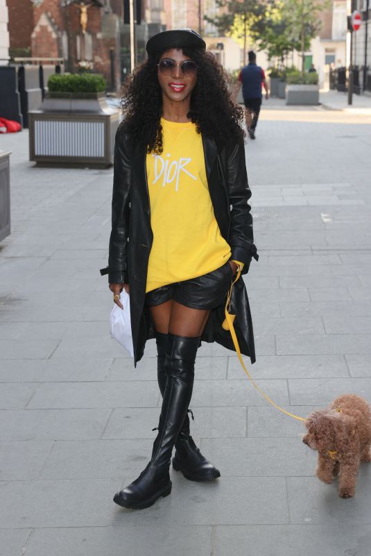 SINITTA Out with Her Dog in London 04/26/2021
