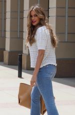 SOFIA VERGARA Arrivrs on the Set of America