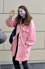 SOPHIE ELLIS-BEXTOR Arrives on the Set of Name that Tune in Manchester 04/07/2021