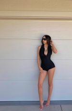 SOPHIE MUDD - Instagram Photos 04/25/2021