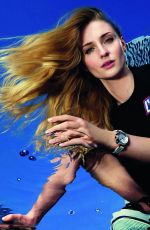 SOPHIE TURNER for Louis Vuitton Tambour Street Diver 2021