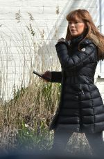 SUMMER MONTEYS-FULLAM Takes Her Dog to the Vets in London 04/10/2021