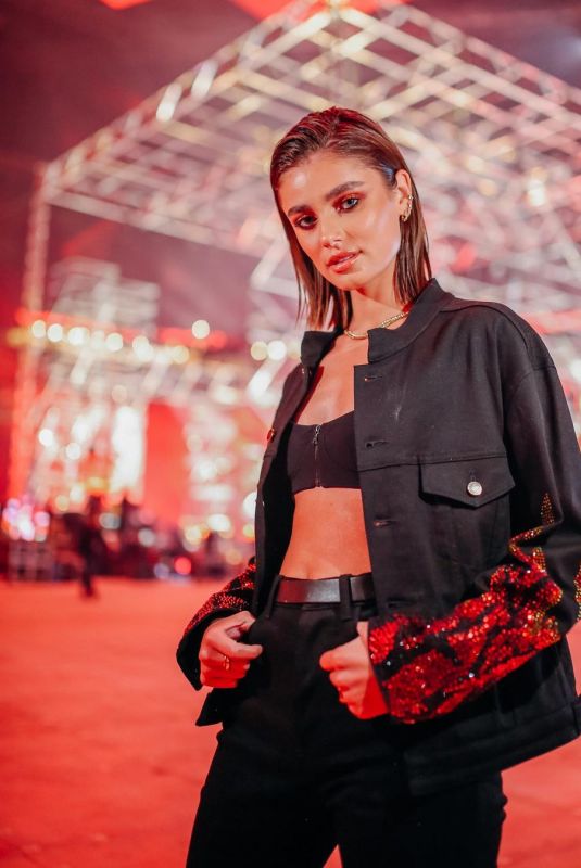 TAYLOR HILL at Mercedes Benz Stadium Photoshoot, 2021