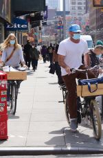 TAYLOR NEISEN and Liev Schreiber OutRiding Bikes in New York 04/10/2021