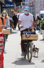 TAYLOR NEISEN and Liev Schreiber OutRiding Bikes in New York 04/10/2021