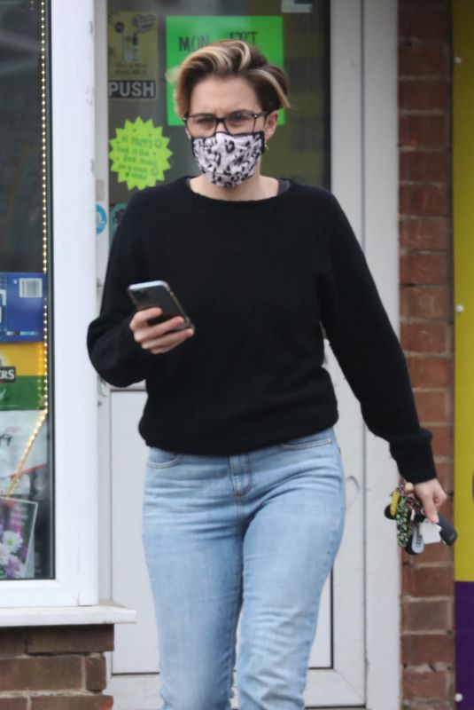 VICKY MCCLURE Out Shopping in Nottingham 04/19/2021