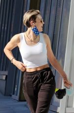 WALLIS DAY Out with Her Dog in Vancouver 04/18/2021