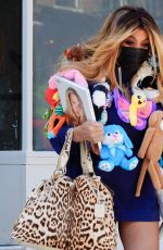 WENDY WILLIAMS Leaves an Art Gallery in New York 04/27/2021